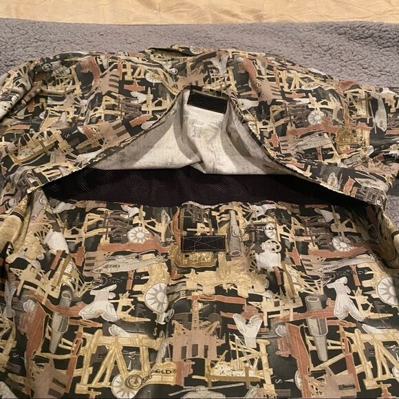 Oil field Camo Fishing Shirt Size Small - Picture 7 of 7